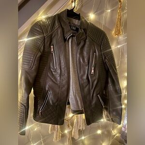 Stylish Faux Gray Leather Jacket with Zippers - Size Medium